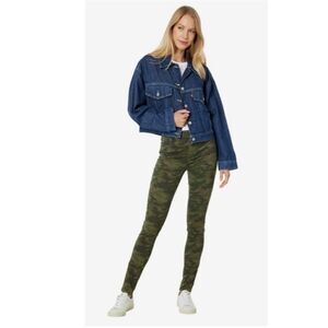 Levi's camouflage skinny jeans size 32